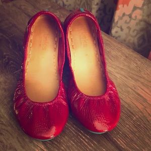 Red patent Tieks